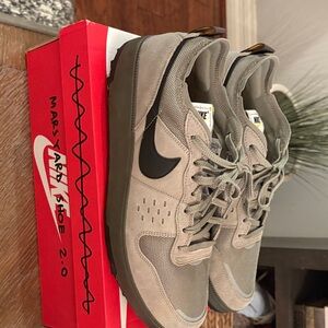 Nike- Beige and Black
